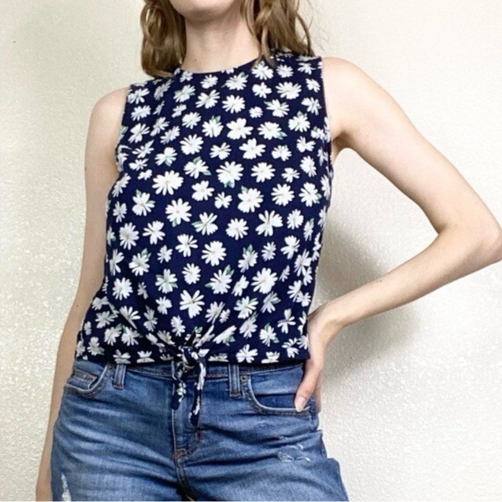 Old Navy Navy Floral Tie-Front Tank